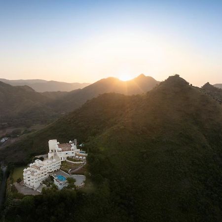 Bhairavgarh Palace Удайпур Екстер'єр фото